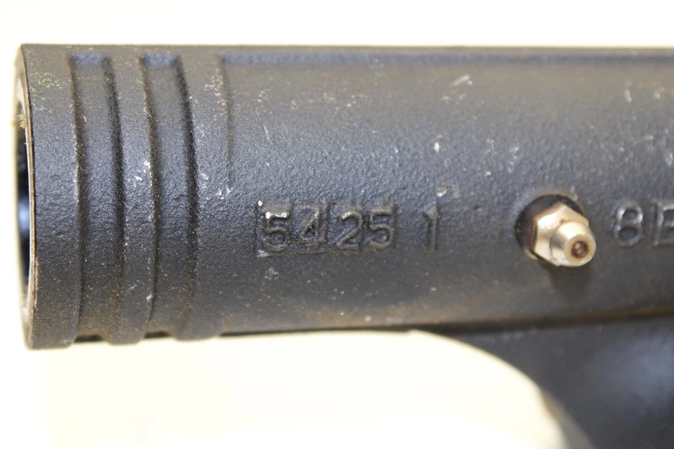 2006 Yamaha Apex Gt Oem Left Steering Knuckle 8ES-23501-10-00 B291 - Image 4 of 4