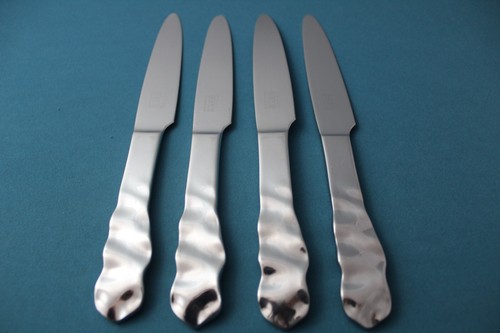Pottery Barn LETTUCE Dinner Knives Solid (Set of 4) Stainless Japan 9 1/4"