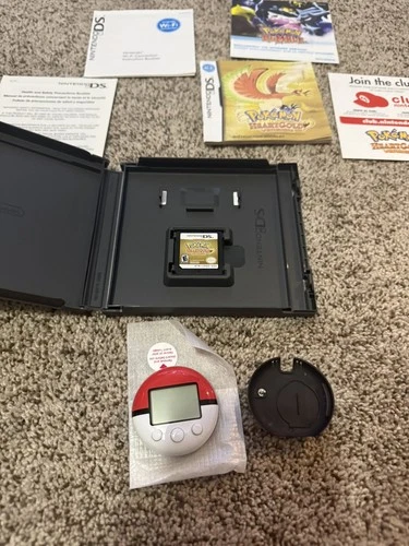 Pokemon: HeartGold Version (Nintendo DS, 2010) CIB w/ Pokewalker
