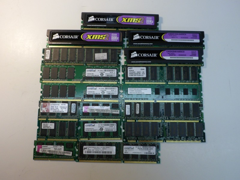 computer memory sticks lot