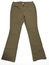 Faded Glory Women s Solid Green Khaki Pants Cotton/Spandex Regular Fit
