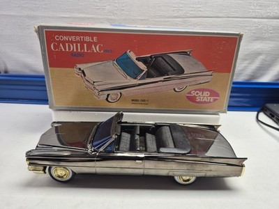 Solid State Cadillac 1963 Cabrio Modellauto + Radio Model Cad-1 Vintage, selten