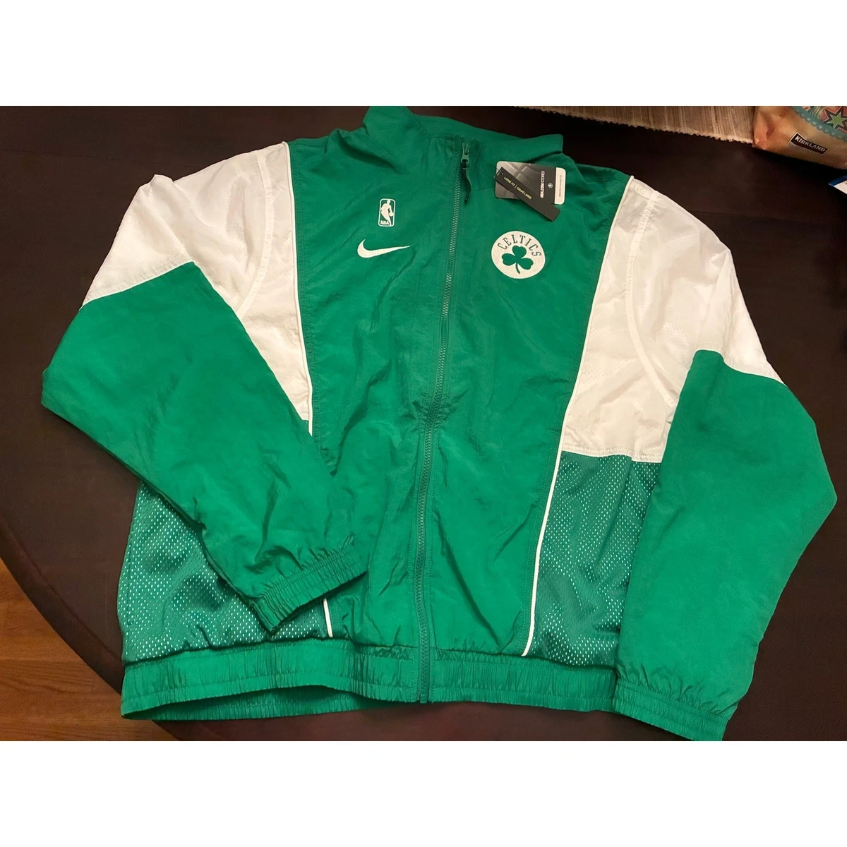 25+ Nike Green Windbreaker Coats & Jackets for Men for sale