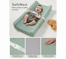 SafeNest Baby Changing Pad Green Adjustable Harness GripGuard Base CloudTouch