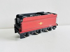 HORNBY  OO GAUGE  HARRY POTTER HOGWARTS EXPRESS - TENDER ONLY   