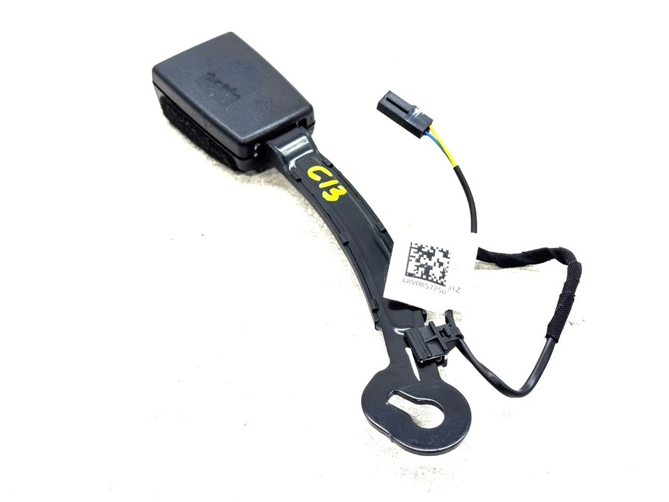 2015–2017 AUDI A3 8V FRONT RIGHT PASSENGER SEAT BELT BUCKLE RECEIVER 8V0857756B - Image 3 of 4