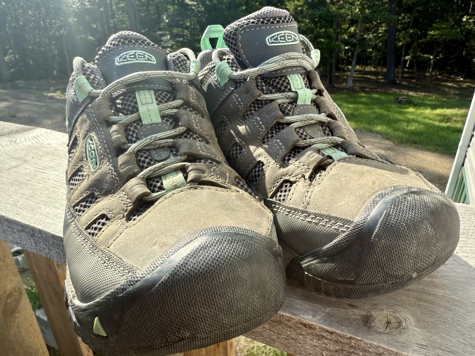 KEEN Scarpe da trekking basse Targhee Vent da donna grigio blu taglia 7 5 usate in ottime condizioni