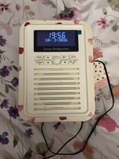 Emma Bridgewater Pink Hearts Radio Retro Mini DAB FM Radio Bluetooth Speaker
