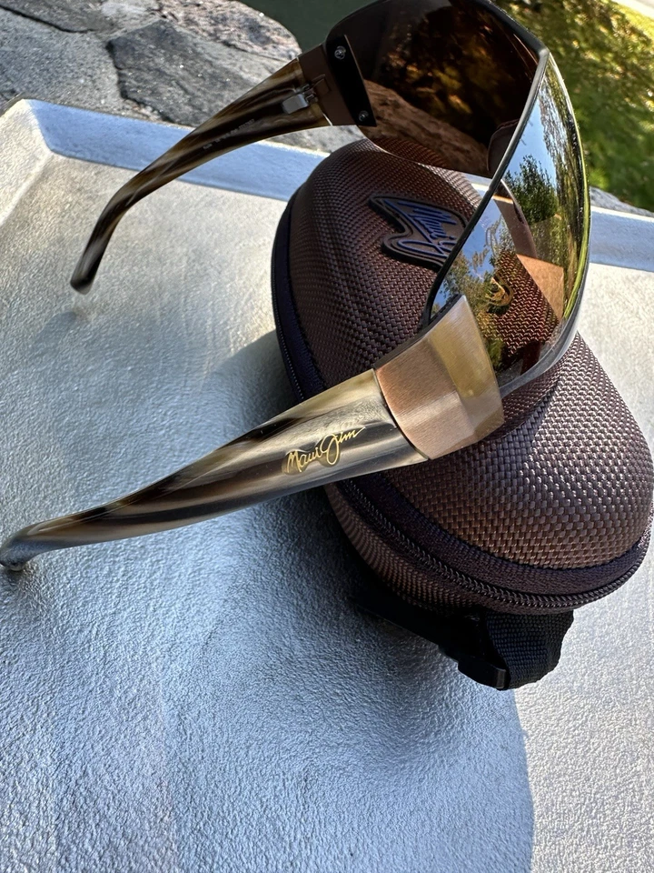 Gafas de sol Maui Jim con estuche rígido Foto 4 de 4