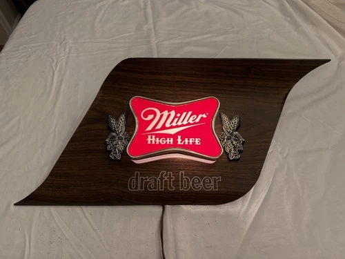Vintage Rare Bar Sign MILLER GENUINE DRAFT Light Up Wall Sign Beer Sign Works!