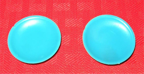 VINTAGE BARBIE & SKIPPER ACCESSORIES 2 BLUE PLATES LOT!