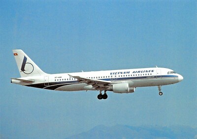VIETNAM AIRLINES A320-214 S7-ASG c/n 617  Airplane Postcard