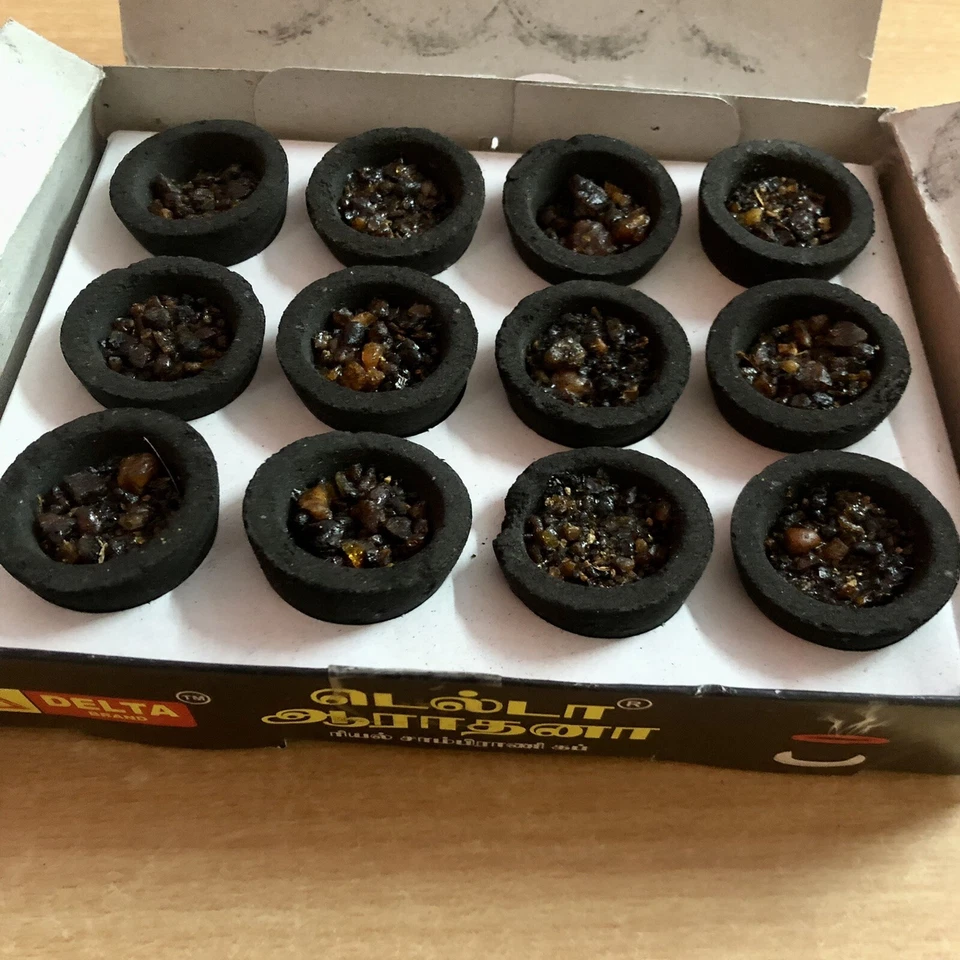 2 Piezas X 12 TAZAS Sambrani Dhoop Incienso AARADHANA Resina Benjuí - meditación puja Foto 3 de 4