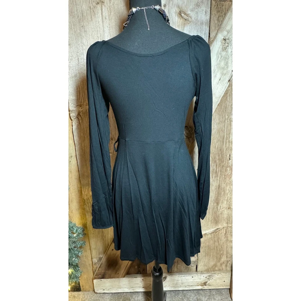 Vestido para mujer Forever 21 L grande pequeño negro manga larga envolvente pulóver Foto 4 de 4