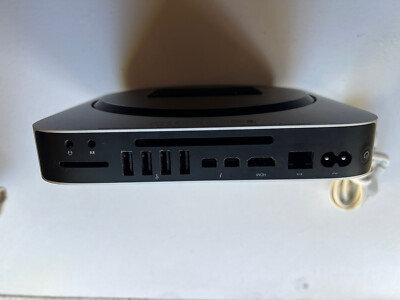 Apple Mac Mini MGEN2LL/A Core i5 2.6GHz 8GB RAM 1TB Hard drive