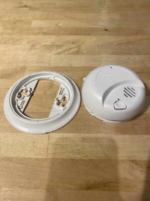First Alert 9120B Smoke Detector & Alarm, AC Powered With Battery Backup