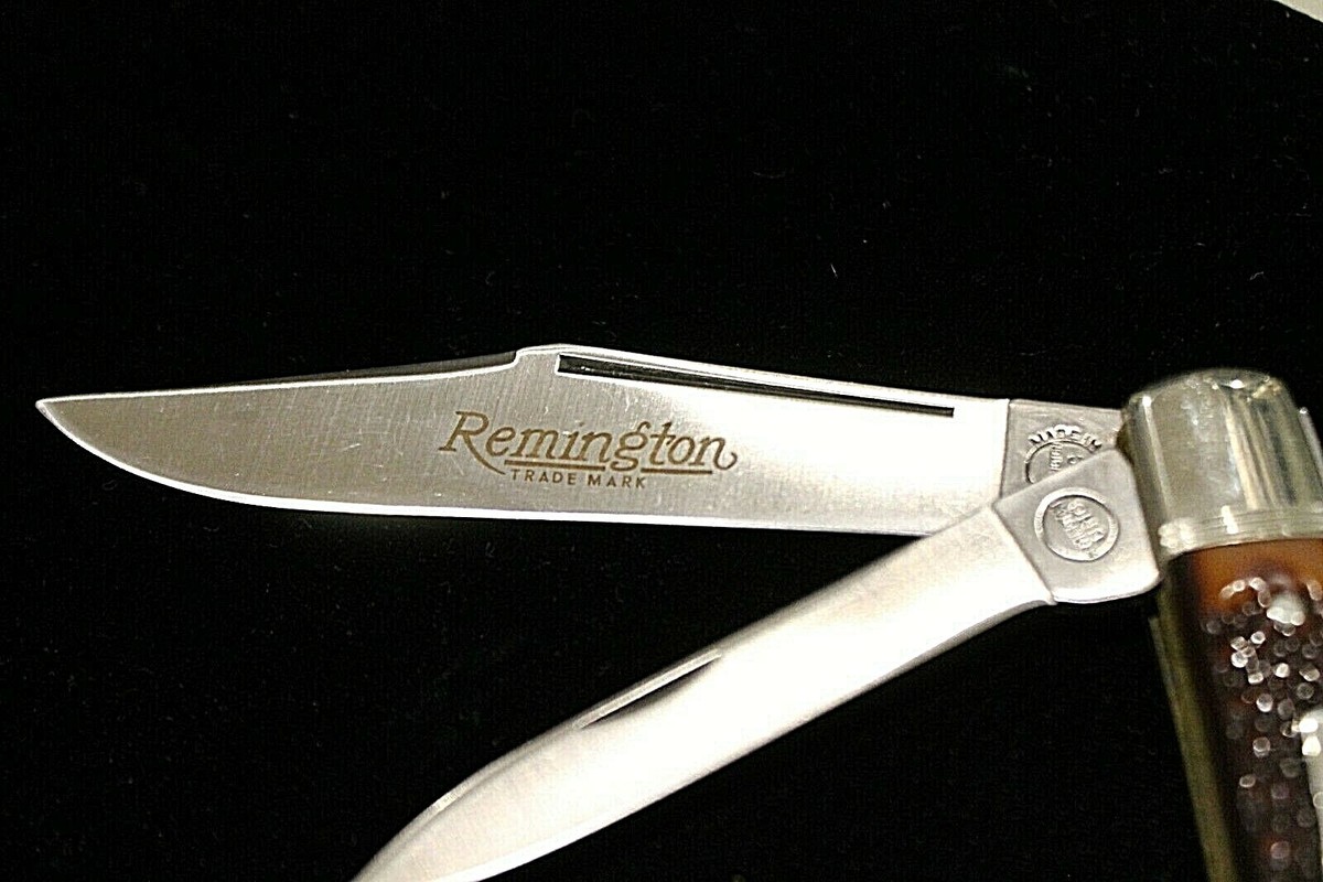 Remington R-1263, 1986 Folding Hunter Bullet Knife (Banana Remington R-1263, 1986 Folding Hunter Bullet Knife (Banana