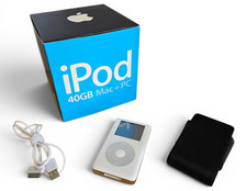Apple iPod 4th Gen 40GB A1049 - Boxed - Excellent!