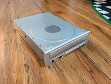 MITSUMI CR-480ATE CD-R/RW - IDE - CD ROM DRIVE - 40x / 32x / 12x - White Bezel