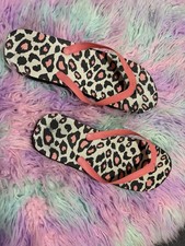 Pink Leopard Flip-Flops Size 8 So Cute