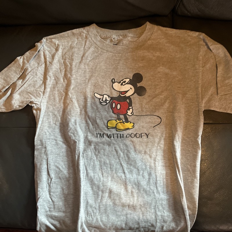 Mickey Mouse I’m with Goofy T-Shirt Size Medium Disney Store Vintage