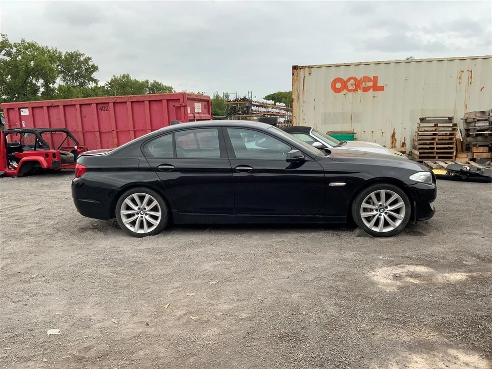 2011 BMW 528i Steering Gear/Rack Power Rack and Pinion RWD Electric OEM Foto 2 de 4