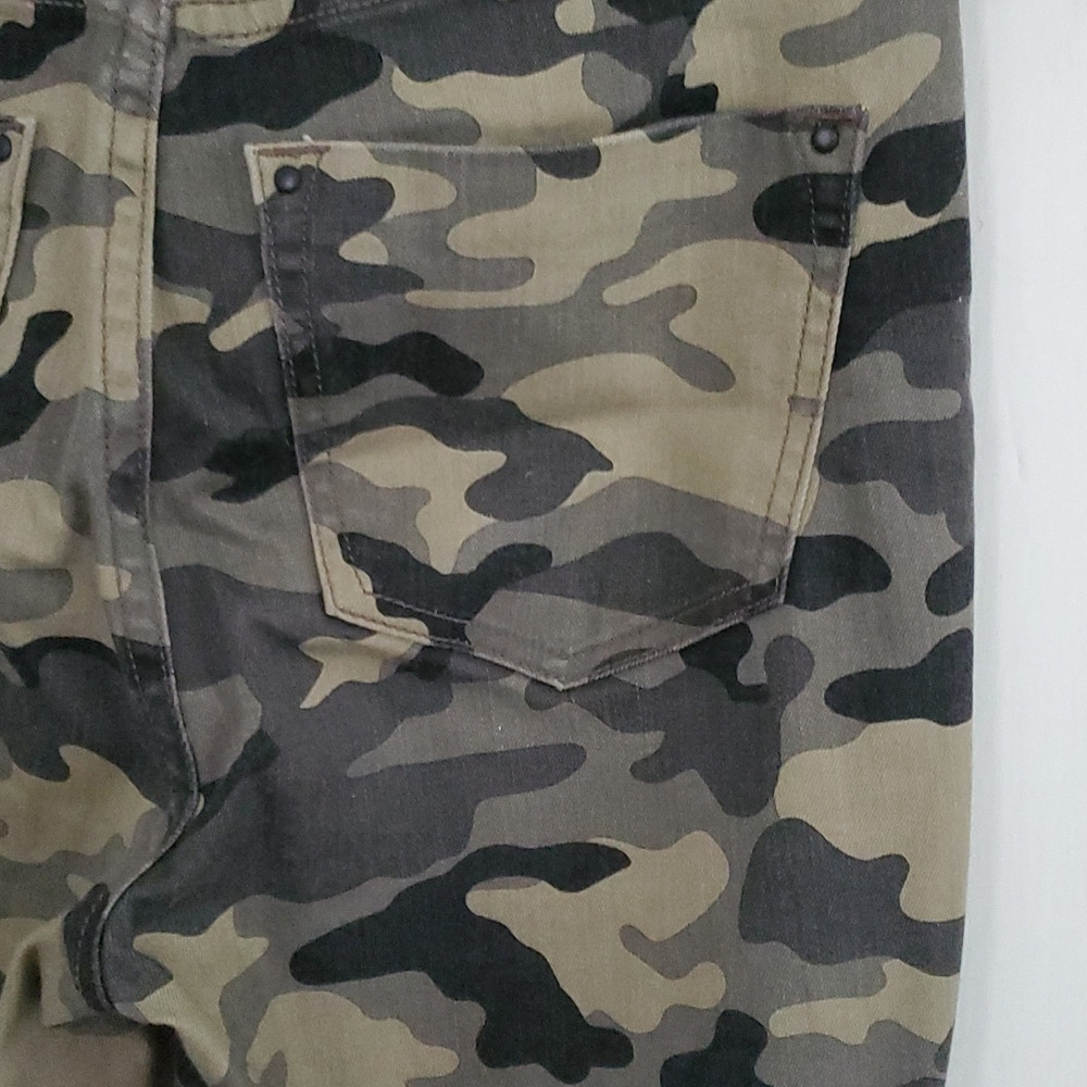 Harper Camo Pants - image 6