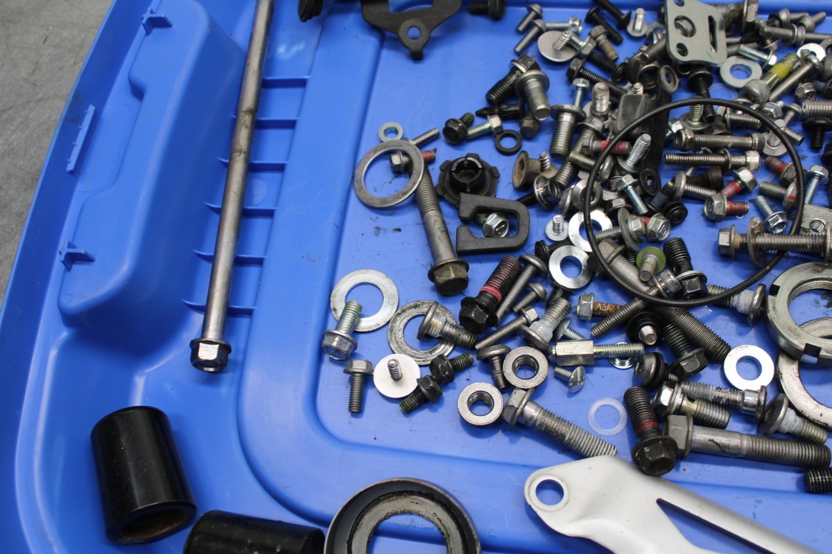 bb ページ 19-22 KAWASAKI Z400 MOUNTING BOLTS HARDWARE MOTOR SCREWS BB738 | eBay