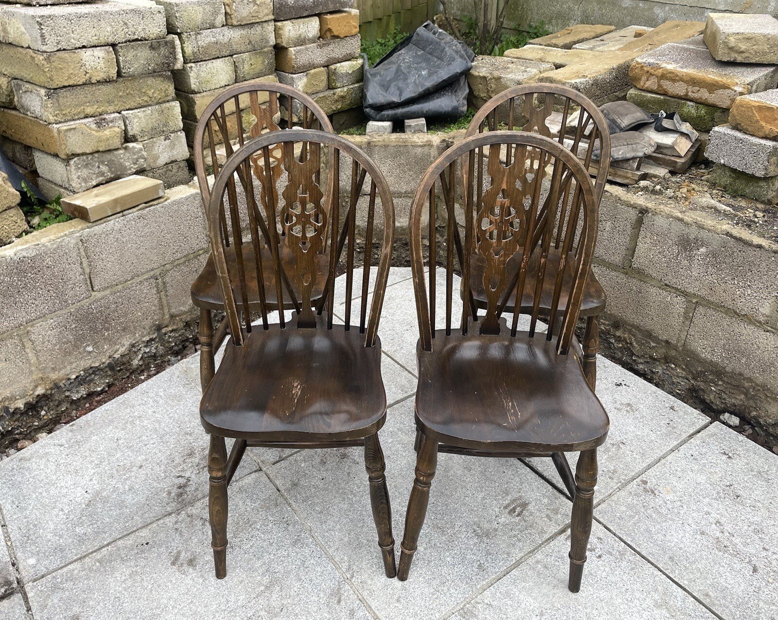 4 x Windsor Wheelback Dining Chairs eBay