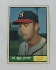 1961 Topps #120 ED EDDIE MATHEWS Milwaukee Braves HOF Great Color No Creases!