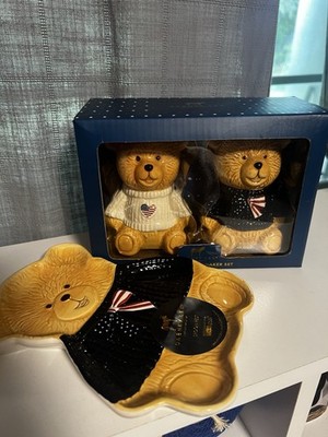 Dabney Lee Bear Salt & Pepper Shakers Set 2 Ceramic Tan Red White Blue