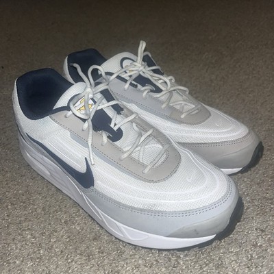 NIKE College Air Max Verse x Michigan Wolverines Shoes Men s Sz 11.5 IB3222-100
