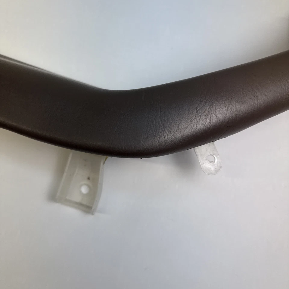 Toyota Sequoia 2001-2007 puerta trasera izquierda tirador manija reposabrazos marrón OEM Foto 4 de 4