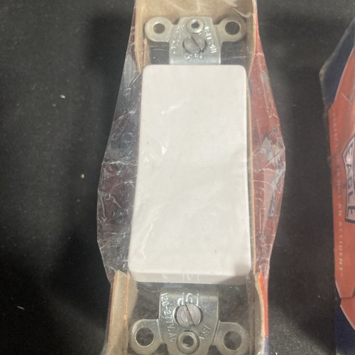 Pack 2 EAGLE ELECTRIC 1340-7/13407 (NUEVO EN CAJA) - Imagen 2 de 7