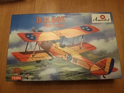 1/72 D.H.60T Moth Trainer - 72284 - Amodel Model PARTS SEALED  Kit US SELLER 