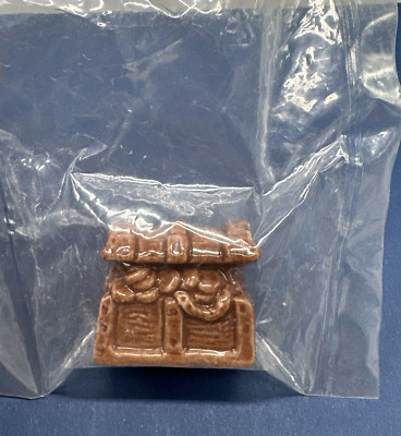 Wade Red Rose Tea Sealed Treasure Chest Nautical Wonderland Series Figurine