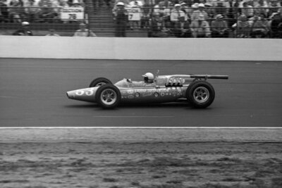 Walt Hansgen, Kjell Qvale, Huffaker Offenhauser Indy Car 1964 Racing Old Photo 9