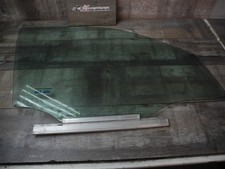 Mercedes Benz M-KLASSE W163 ML Türscheibe Seitenscheibe vorn rechts A1637200218 Mercedes Benz M-KLASSE W163 ML Türscheibe Seitenscheibe vorn rechts A1637200218