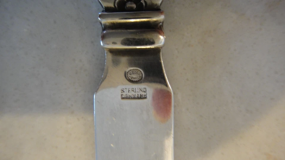 Georg Jensen 仙人掌纯银黄油摊铺机 - 6 1/8 — 第 3/3 张图片