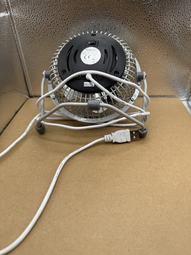 Work Office Desk Comfort Zone 4 Inch USB Powered Desk Fan - Silver - Picture 4 of 5