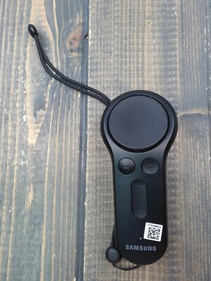 SAMSUNG GEAR VR CONTROLLER ET-YO324 with Hand Strap