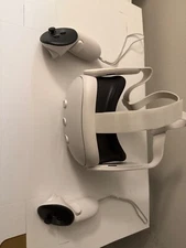 New Meta Quest 3 512GB All-In-One Headset - White + Get Batman: Arkham Shadow