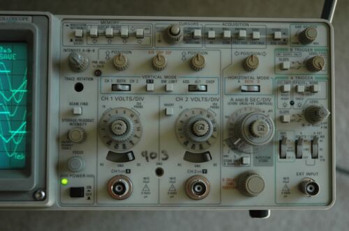 Osciloscopio digital Tektronix 2230 100 MHz, calibrado, dos sondas, cable de alimentación - Imagen 3 de 15
