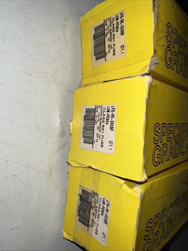 Cooper Bussmann LPS-RK-300sp Set Of 3 New Fuses