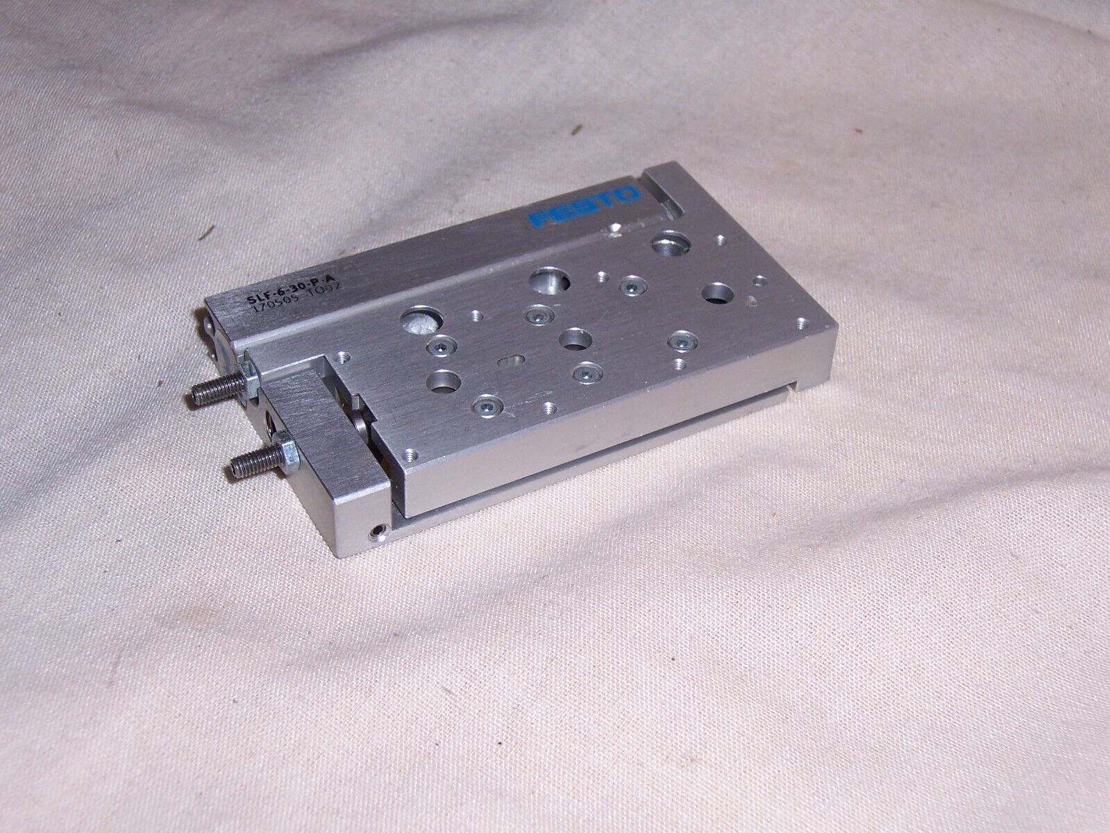 Foto 1 di 2