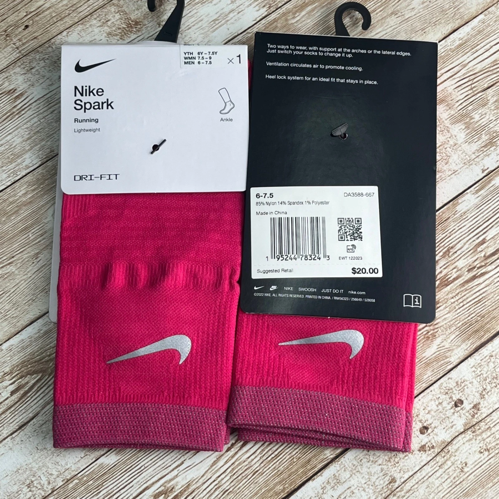Nike Spark Ankle Socks Running Lightweight Dri-FIT Men Size 6-7.5 Pink