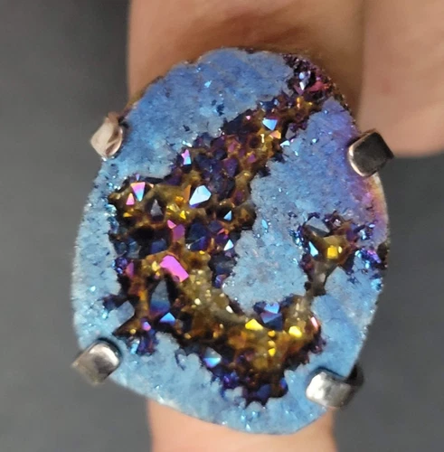 Adjustable Silver-Plated Electric Blue Druzy Agate Ring-Beautiful New in Box