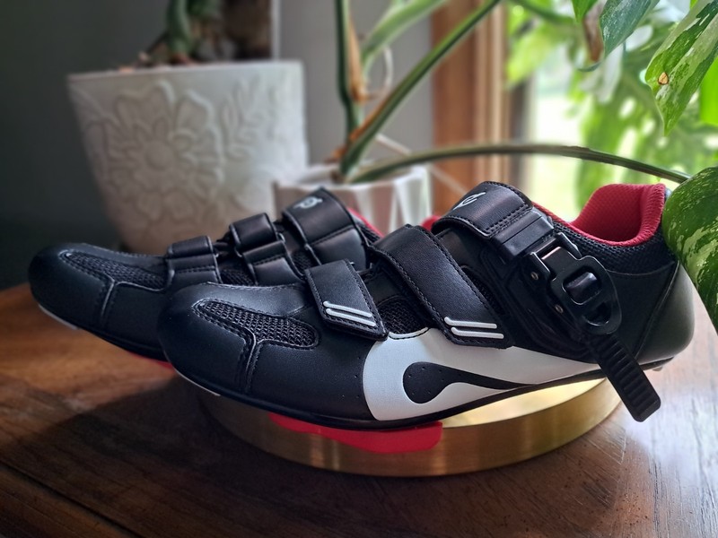 Peloton Cycling Shoes without Cleats Size 39-Brand new No Box