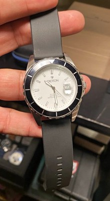 Croton Automatic Men's Watch 200m White Dial Black Rubber Strap Date ONLY/watch