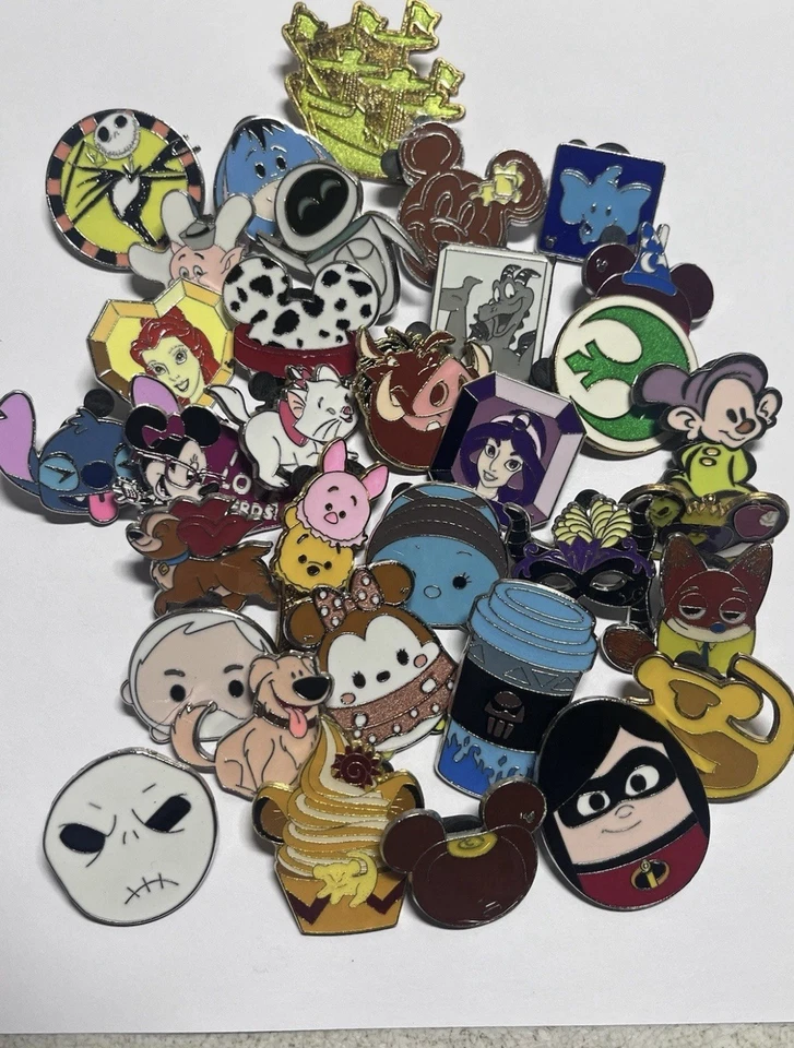 Lote de prendedores comerciales Disney sin duplicados envío rápido 10-100 cordón GRATIS Foto 2 de 4